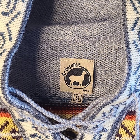 Artesania Hooded Peruvian Themed Alpaca Sweater Women's Small - Picture 2 of 9